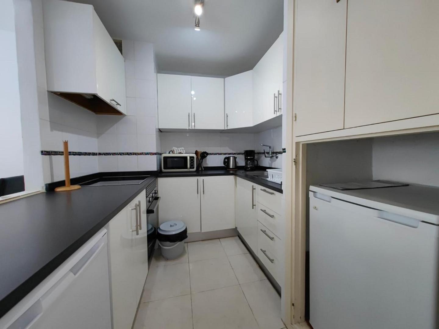 Appartement Lena à Estepona Extérieur photo